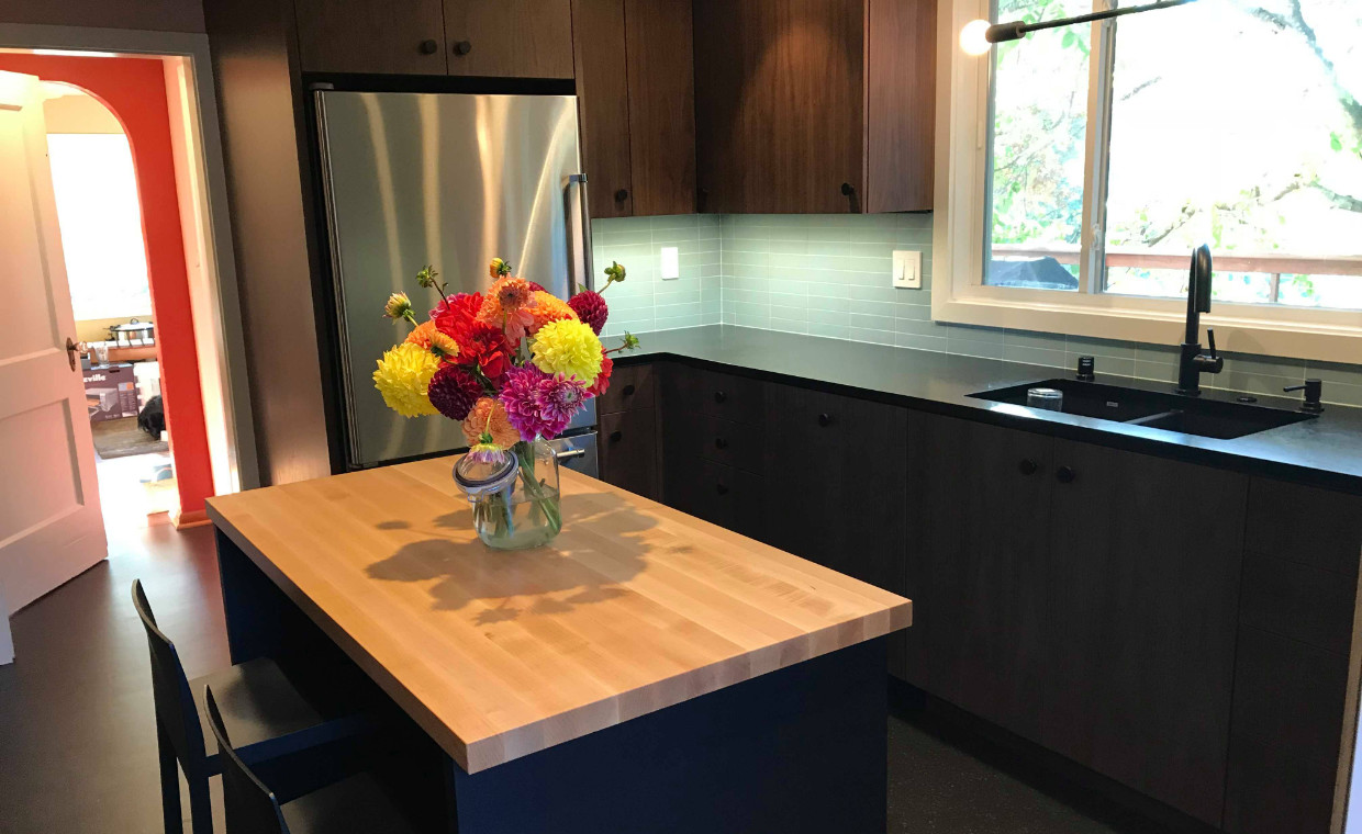 A kitchen remodel completed by Rhodes Creations in Seattle, Washington.